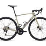 Šosejas velosipēds Giant Defy Advanced 2 Bay Leaf (2024.g.)